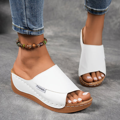 Elvira | Platåsandal Med Løft