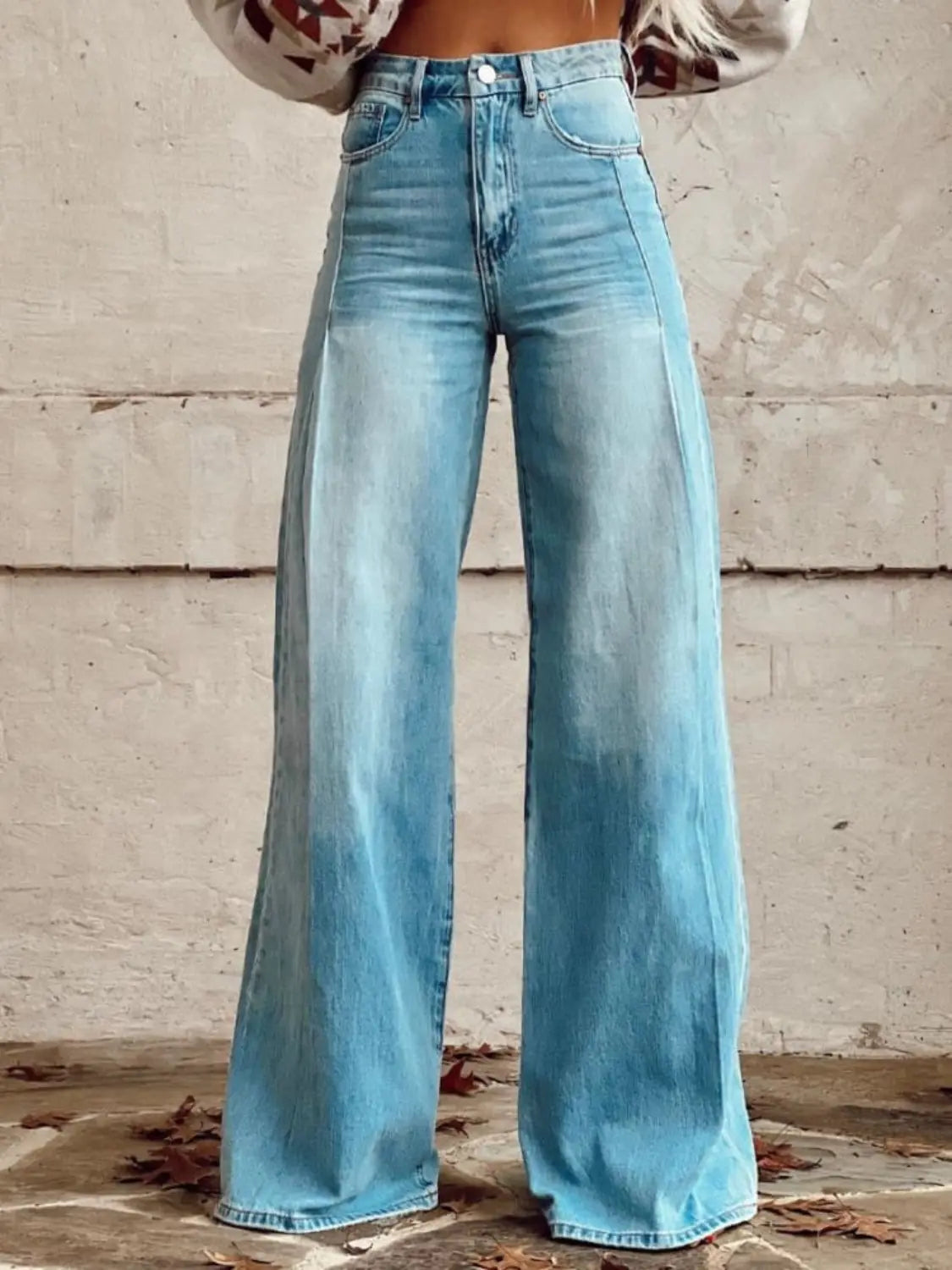 Lina |  Jeans med vide ben