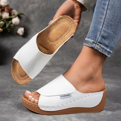 Elvira | Platåsandal Med Løft
