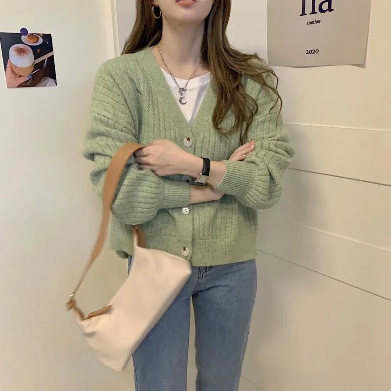 Carmen  | Cardigan med V-hals